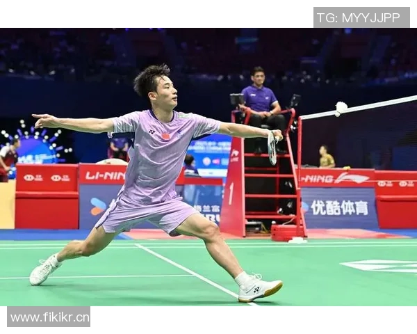 羽毛球战术揭秘:深圳羽毛球队的成功之道与训练策略分析 羽毛球战术揭秘:深圳羽毛球队的成功之道与训练策略分析